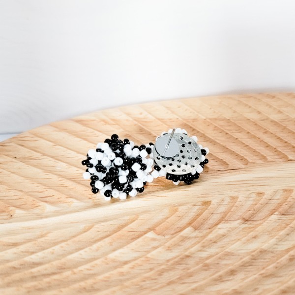 Black & White Mix 15mm Small Seed Bead Topper, 1 Pair, Seed Bead #46