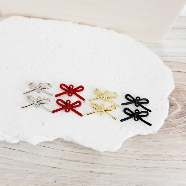 Monarch Pine Bow Findings
