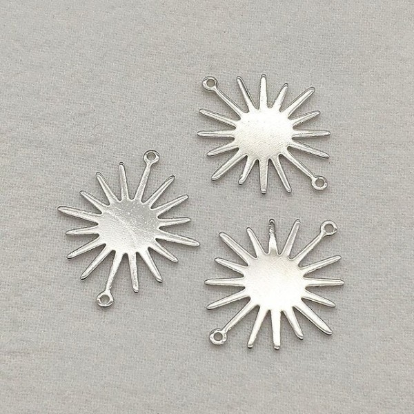 Silver Medium 2-Hole Sunburst Connector, 10 Pieces, Connector #58