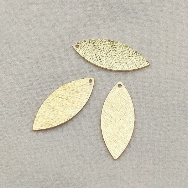 Gold Petal Charms (Brushed Brass), 10 Pieces, Charm #89