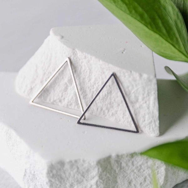 Silver Stainless Triangle Linking Rings (Smooth), 10 Pieces, Connector #24